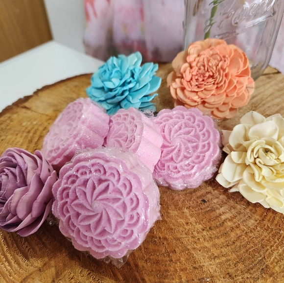 Handmade Breathe shower steamers - Picture 3 of 4